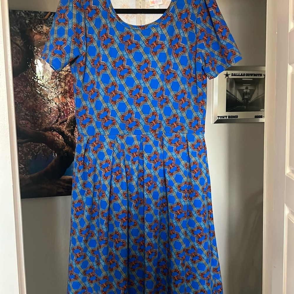 LuLaRoe Amelia